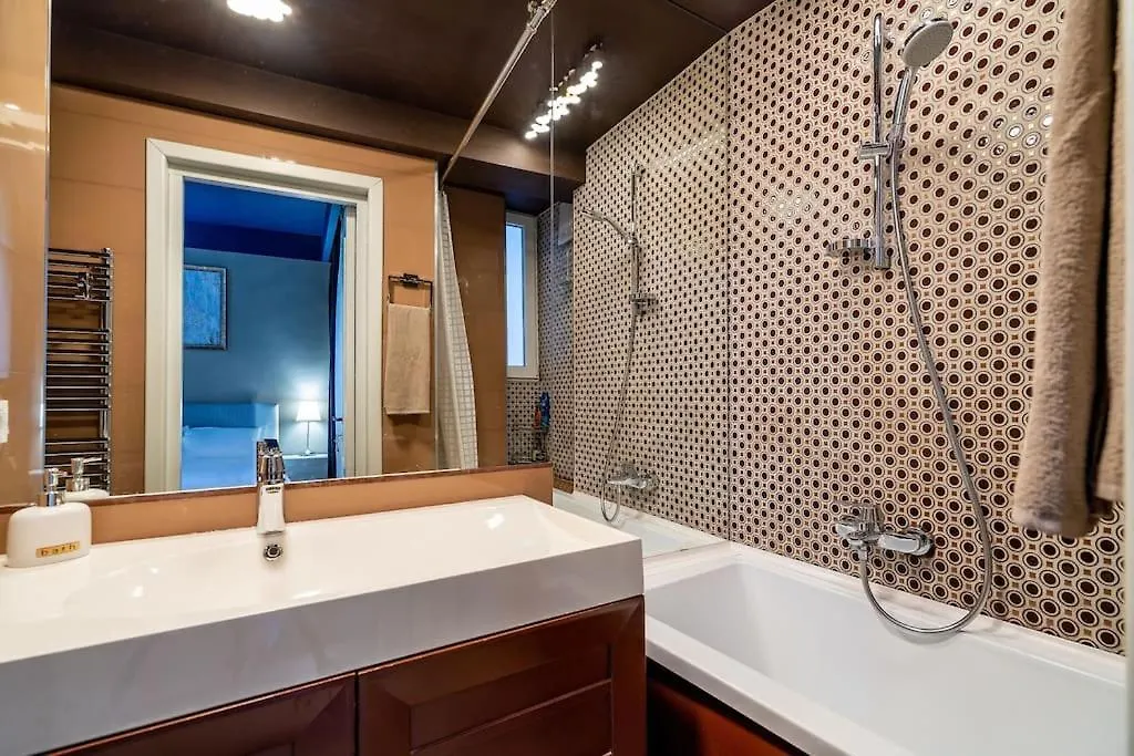 Modern - Central Apartment Bucharest