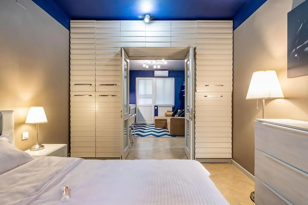 Modern - Central Apartment contacts